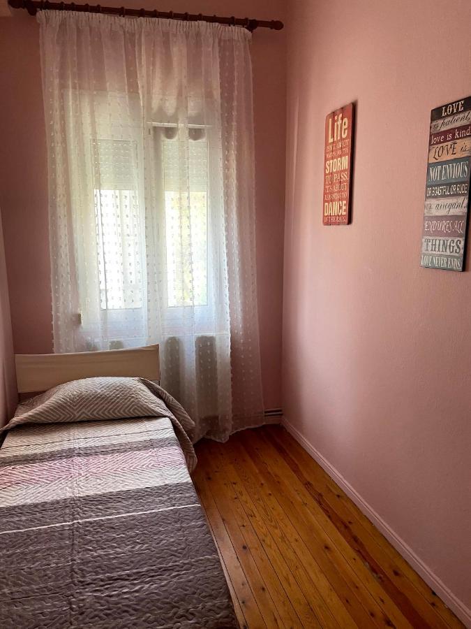 Marina'S Spacious Family Apartment كافالا المظهر الخارجي الصورة